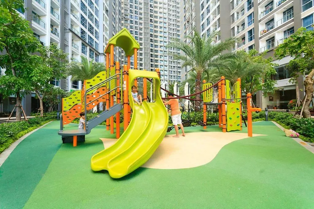 Omi Homestay - Vinhomes Central Park Ho Chi Minh City Apartment