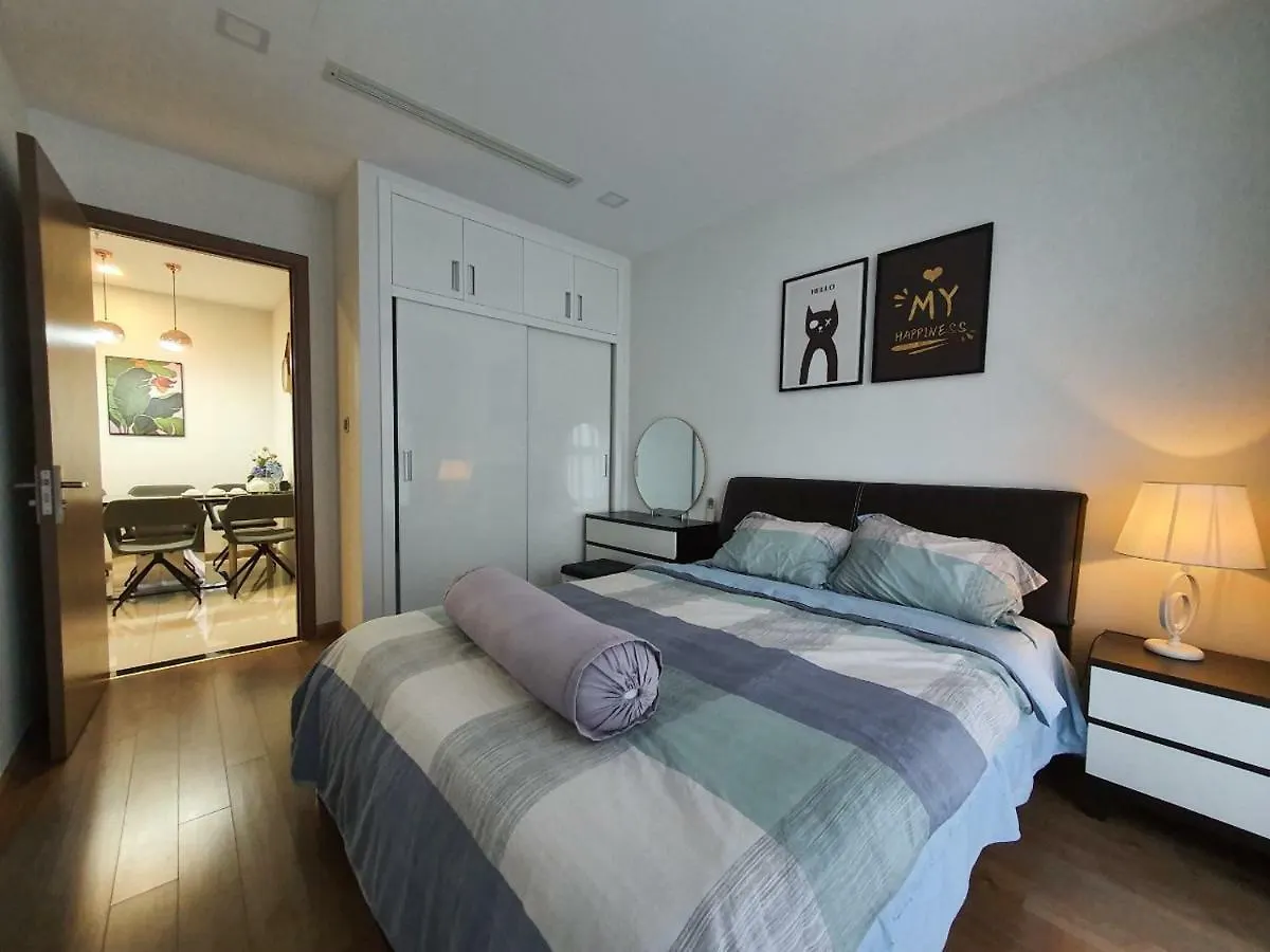 Omi Homestay - Vinhomes Central Park Ho Chi Minh City Apartment